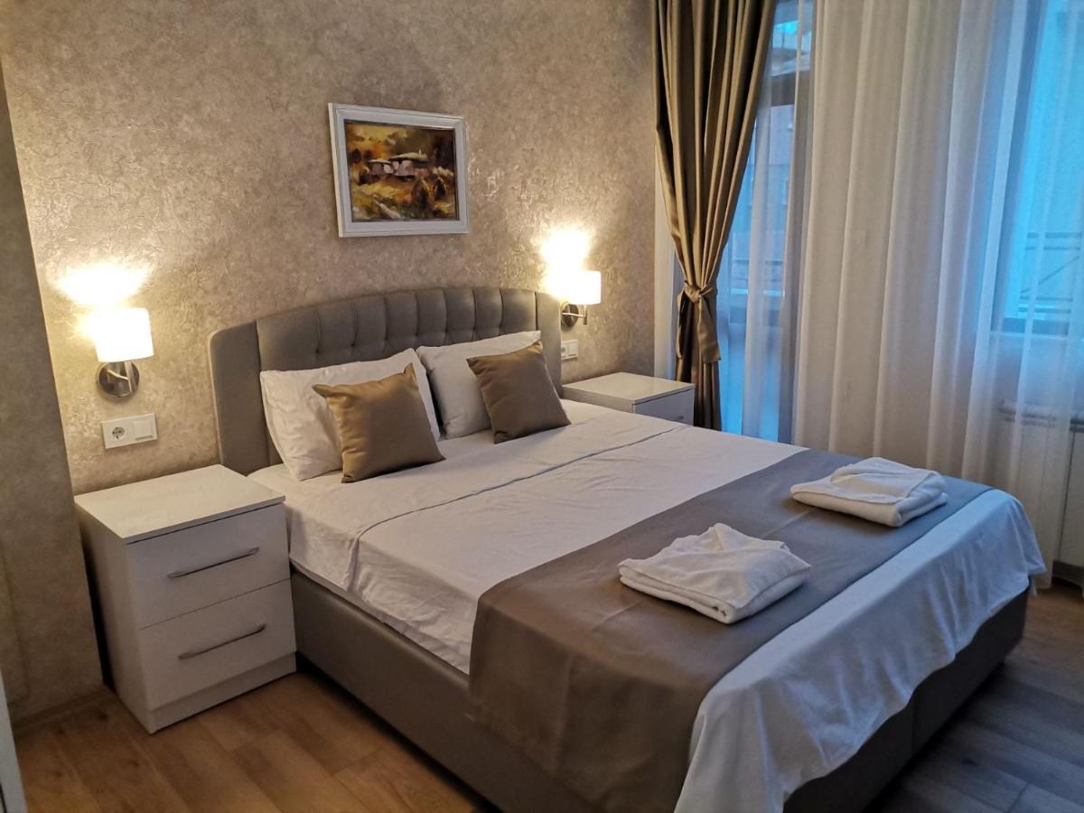 Family Boutique Residence-Free Parking Велико-Тирново Екстер'єр фото