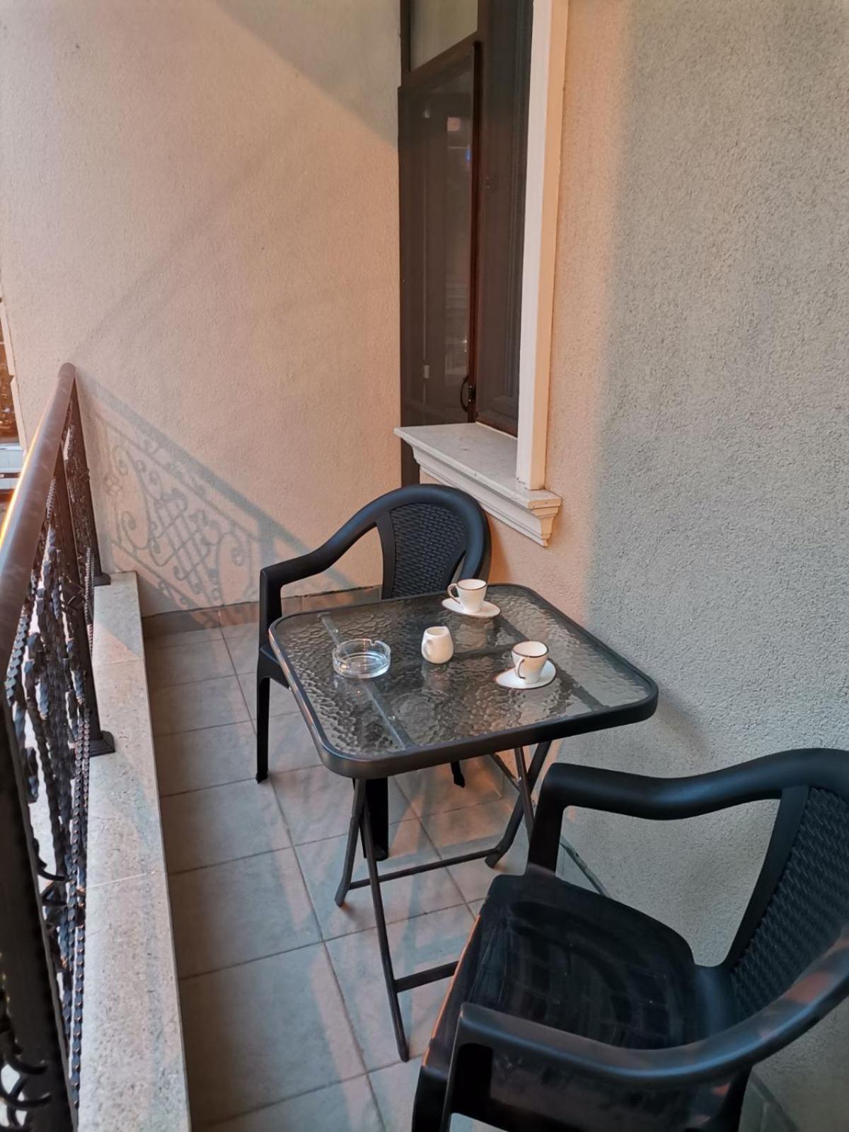 Family Boutique Residence-Free Parking Велико-Тирново Екстер'єр фото