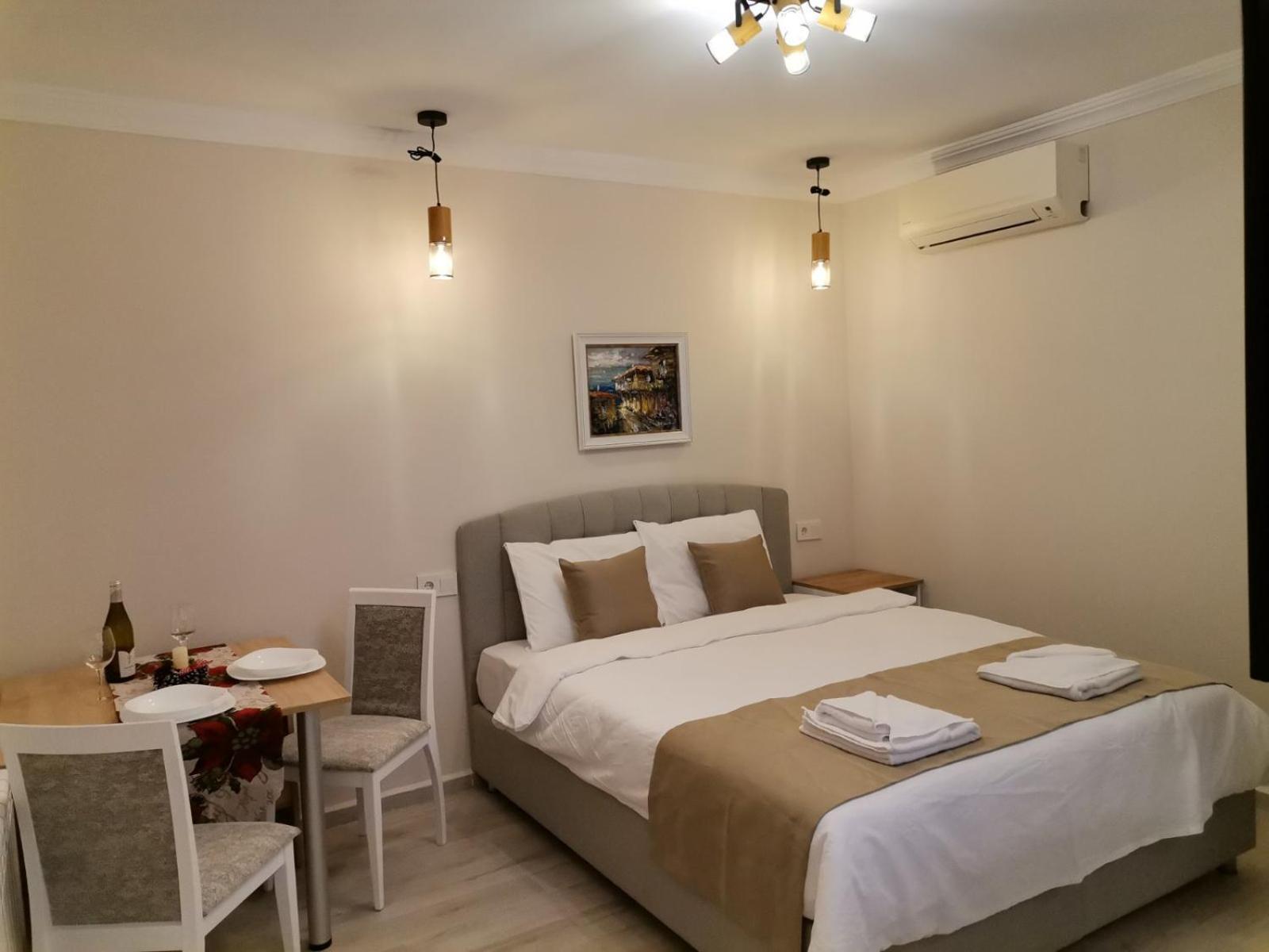 Family Boutique Residence-Free Parking Велико-Тирново Екстер'єр фото