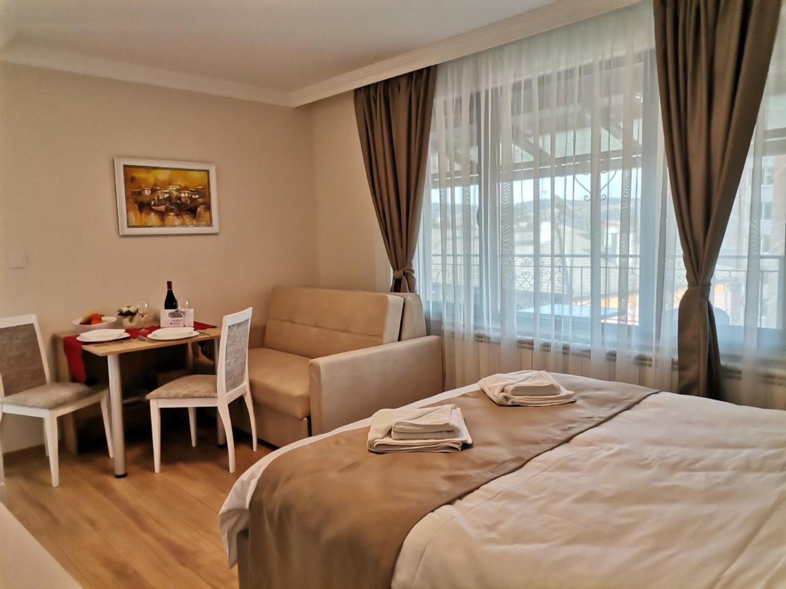 Family Boutique Residence-Free Parking Велико-Тирново Екстер'єр фото